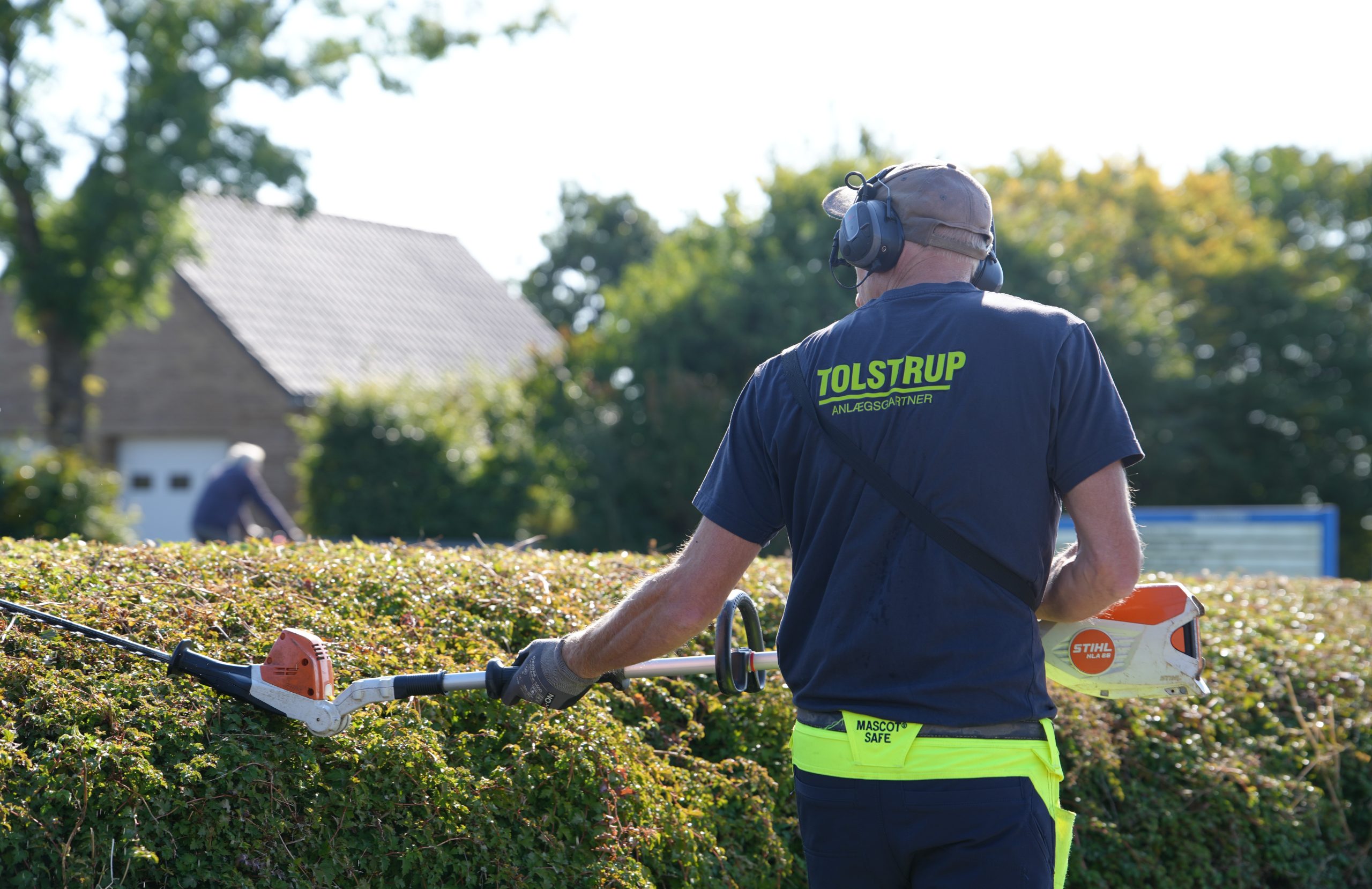 Auto Registration Helps Landscaping Ccompany Eensure Wellbeing and Compliance